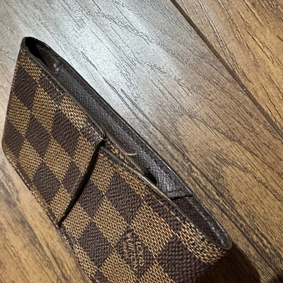 AUTHENTIC Louis Vuitton cosmetics case/phone case.